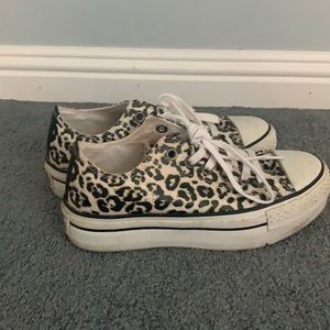 LAST CHANCE Platform Leopard Converse